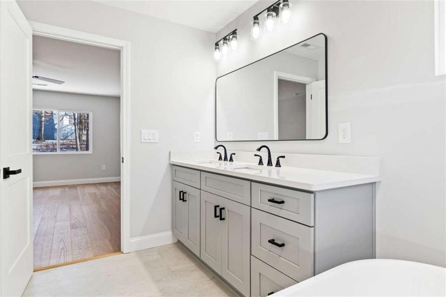Furnished interior view inside a new home in , Gainesville (Image 9).
