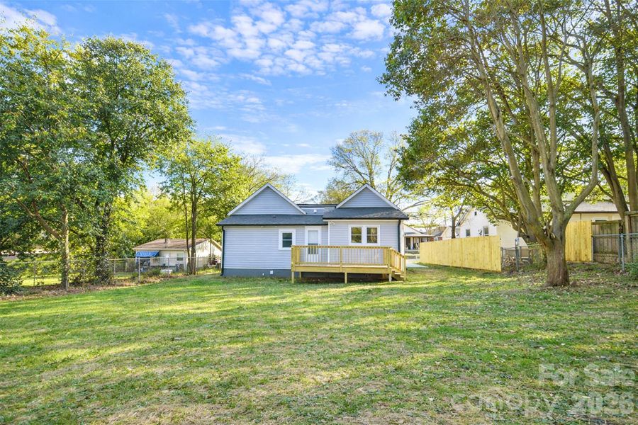Exterior details and patio area of a home in , Concord (Image 20).