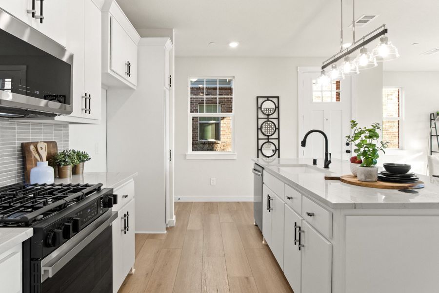 Furnished interior view inside a new home in Woodbridge Townhomes, Wylie (Image 9).