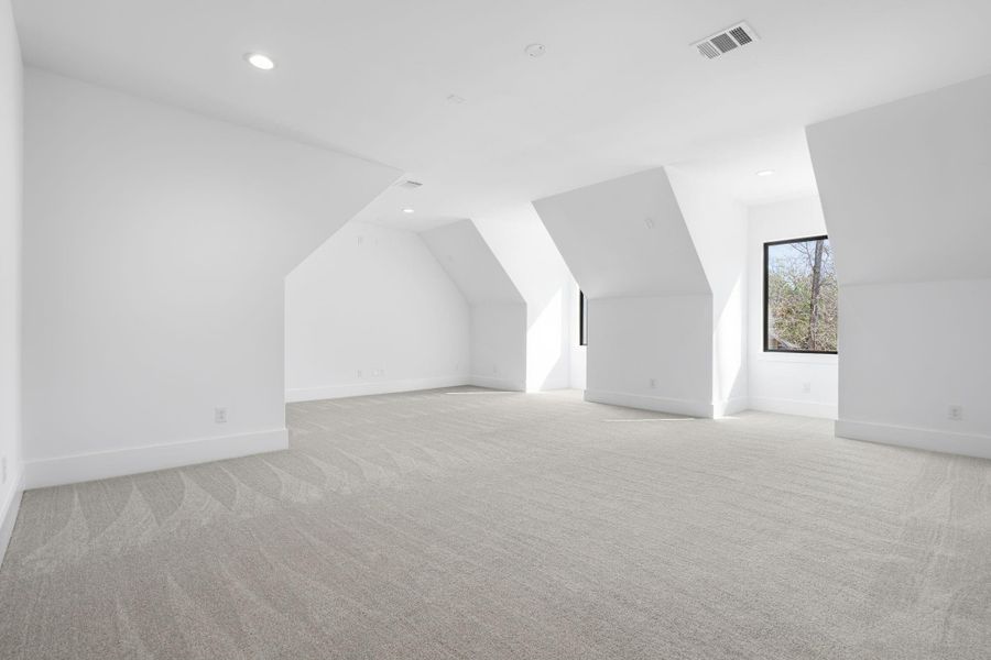 Spacious, unfurnished interior of a new home in , Montgomery (Image 38). Spacious, unfurnished interior of a new home in , Montgomery (Image 38).
