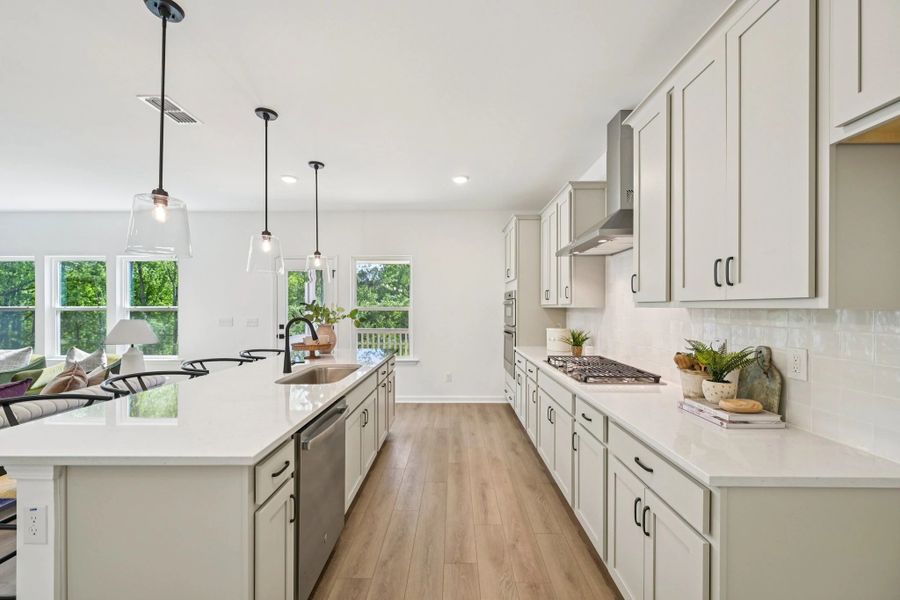 Representative images and renderings are for illustrative purposes. Actual structural options and design finishes of home may vary. Representative images and renderings are for illustrative purposes. Actual structural options and design finishes of home may vary.