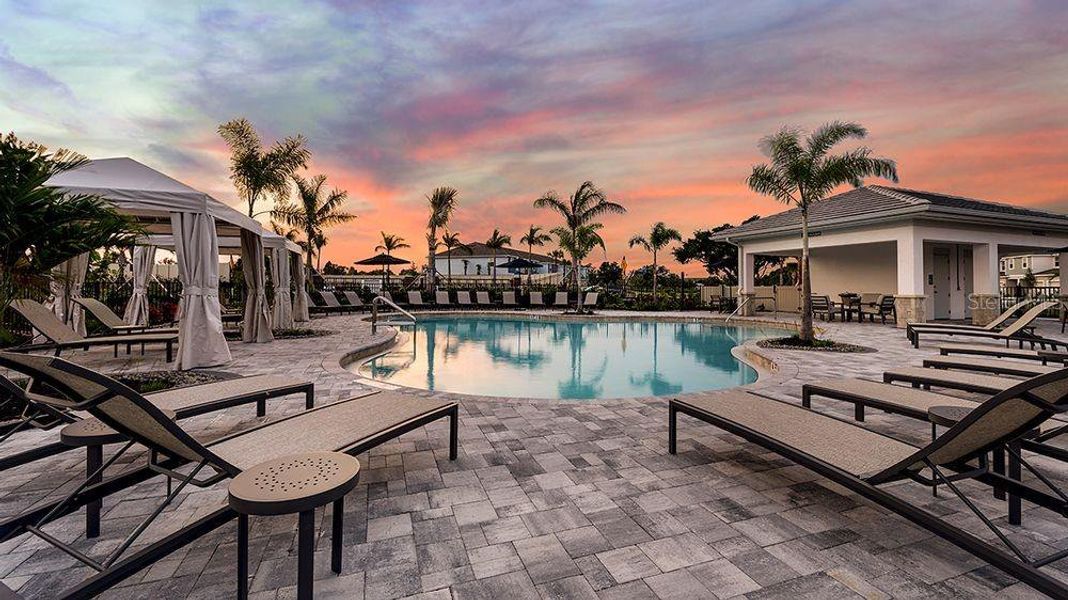 Community amenities in Vinterra Townhomes, Nokomis (Image 14).