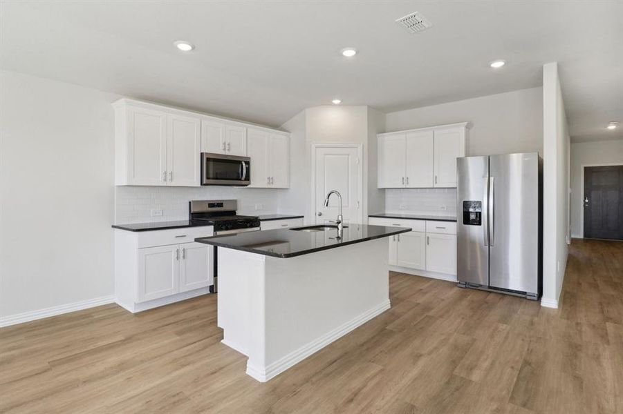 Furnished interior view inside a new home in River Ridge, Crandall (Image 8).