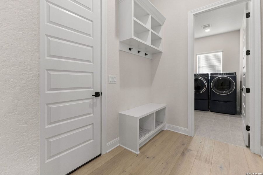 Furnished interior view inside a new home in Waldsanger, New Braunfels (Image 27).
