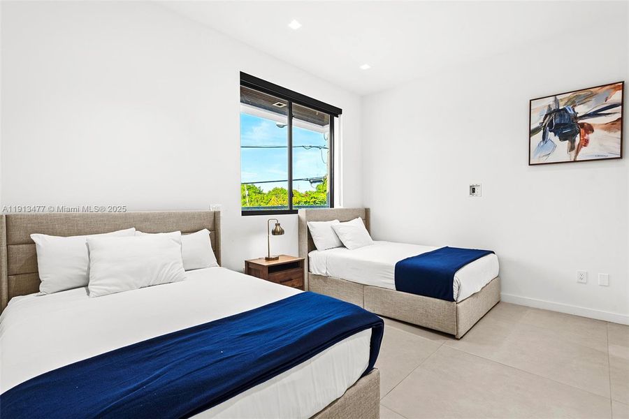 Furnished interior view inside a new home in , North Miami Beach (Image 29).