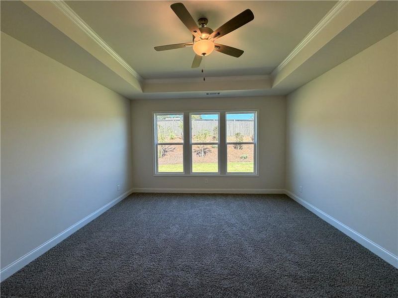 Spacious, unfurnished interior of a new home in , Jefferson (Image 22).