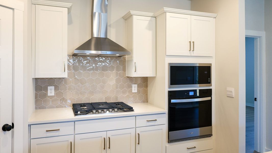 Furnished interior view inside a new home in Nexus South, Gallatin (Image 39).