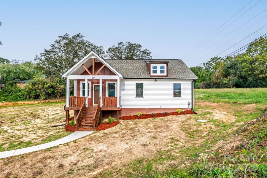 Image 37 of a home in .