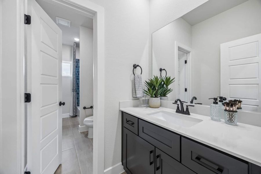 Furnished interior view inside a new home in Las Lomas, Forney (Image 26).