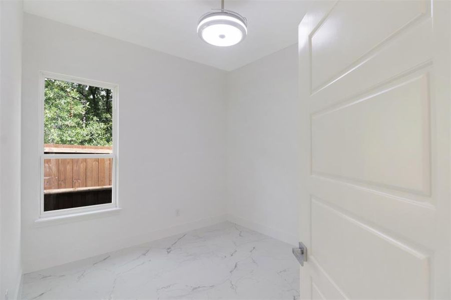 Image 20 of a home in .