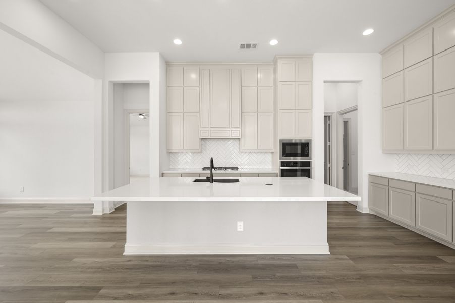 Furnished interior view inside a new home in Redden Farms, Midlothian (Image 7).