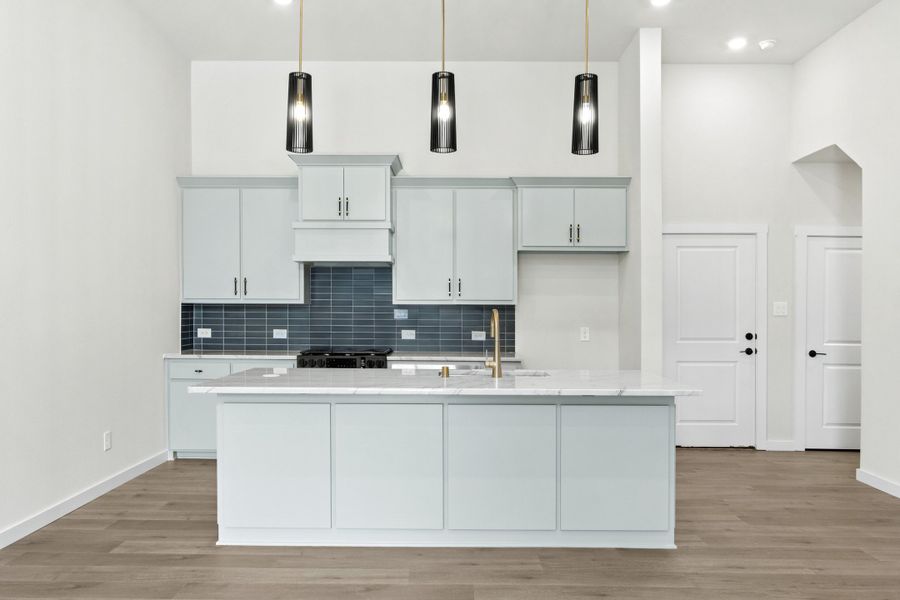 Furnished interior view inside a new home in Cottonwood Creek, Rowlett (Image 8).