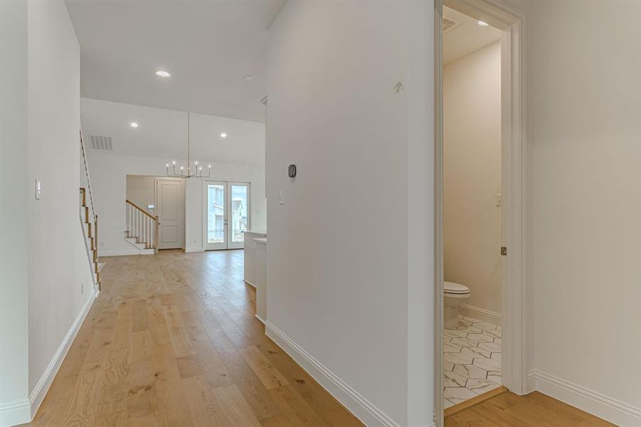 Spacious, unfurnished interior of a new home in , Aledo (Image 19).