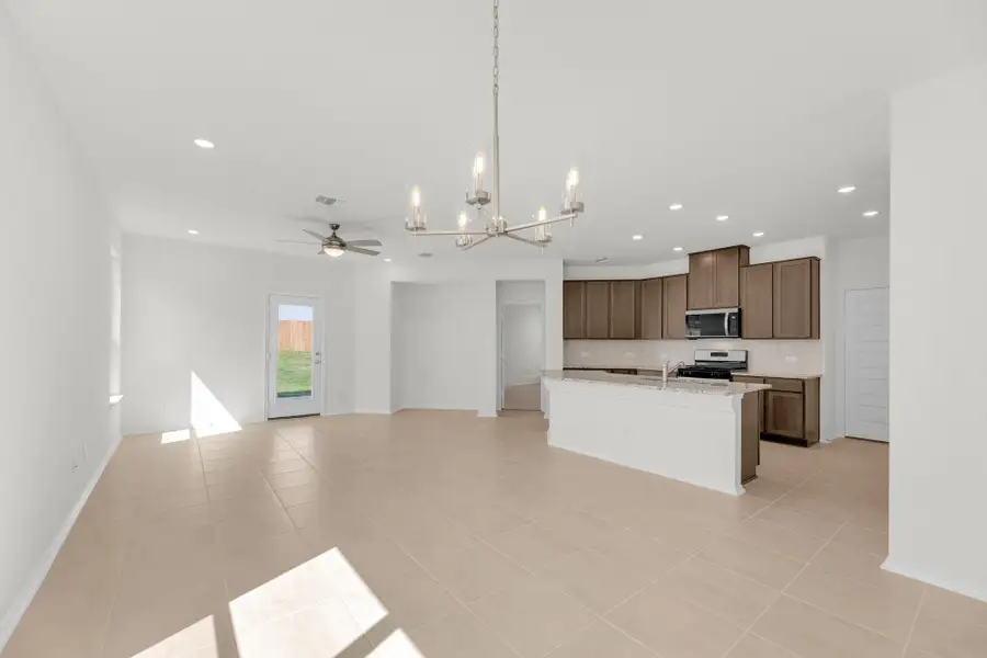 Furnished interior view inside a new home in Salerno - Heritage Collection, Round Rock (Image 7). Furnished interior view inside a new home in Salerno - Heritage Collection, Round Rock (Image 7).