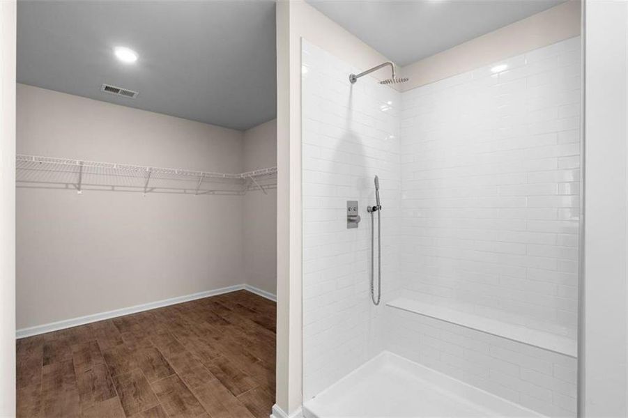 Spacious, unfurnished interior of a new home in , Covington (Image 37). Spacious, unfurnished interior of a new home in , Covington (Image 37).