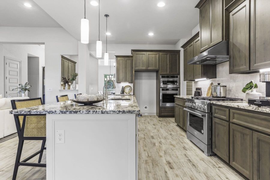 Gourmet kitchen in Ashlyn home at Belle Oaks, Bulverde TX
