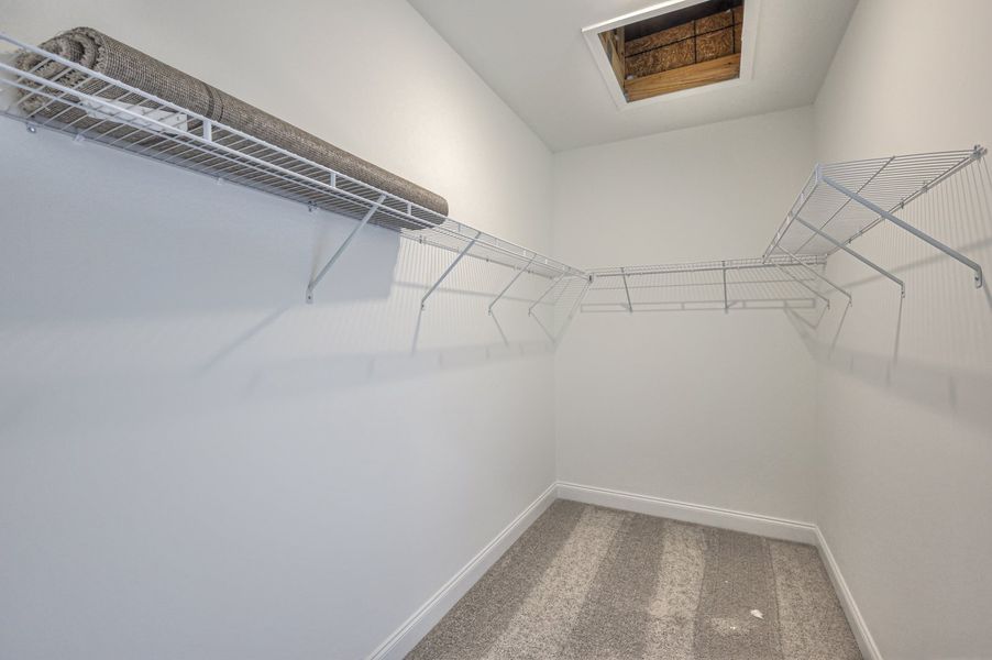 *Photo of example home. Selections and finishes may vary.