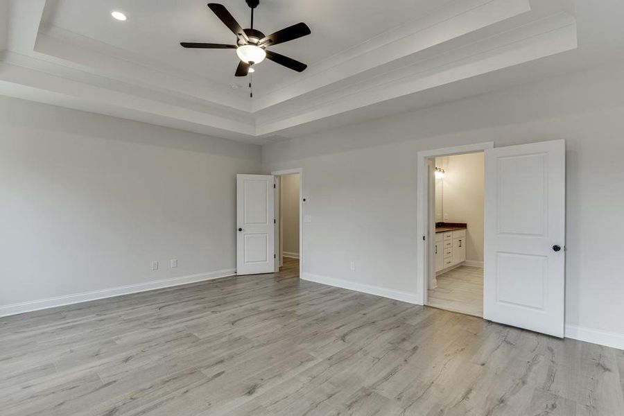 Spacious, unfurnished interior of a new home in , Buford (Image 29).