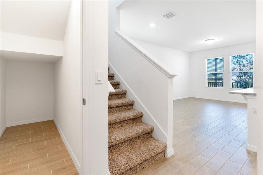 Spacious, unfurnished interior of a new home in The Meadow at Crossprairie Bungalows, St. Cloud (Image 15).