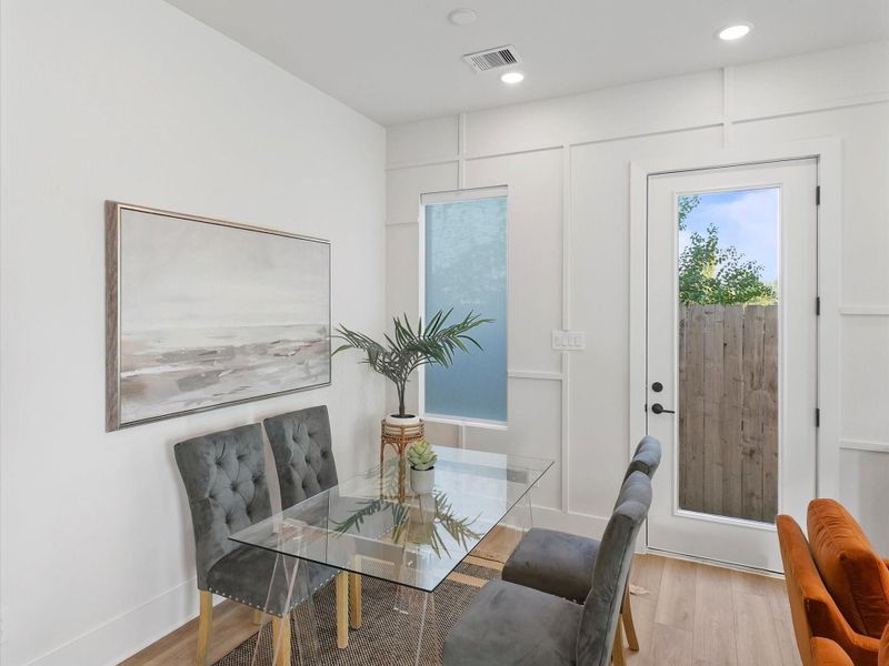 Furnished interior view inside a new home in Jesselton Square at Creekmont, Houston (Image 11). Furnished interior view inside a new home in Jesselton Square at Creekmont, Houston (Image 11).