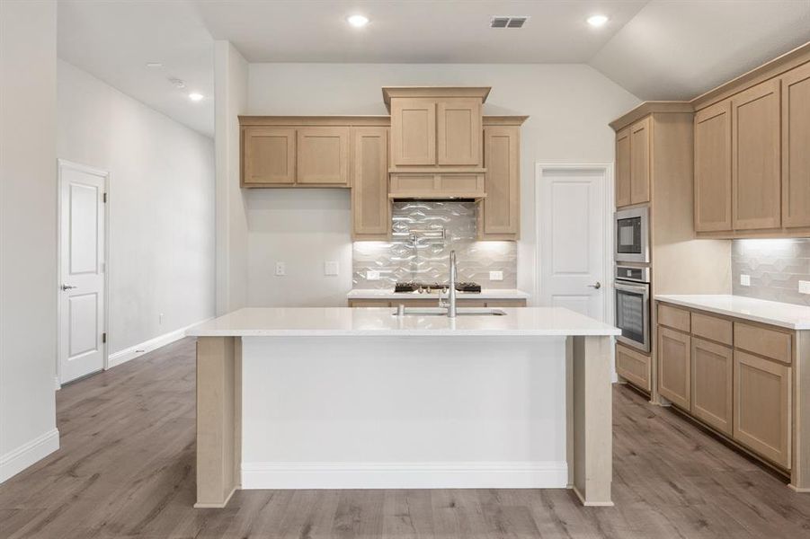 Furnished interior view inside a new home in Stone River Glen 50s, Royse City (Image 11). Furnished interior view inside a new home in Stone River Glen 50s, Royse City (Image 11).