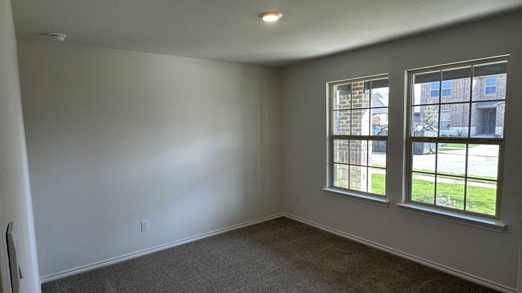 Spacious, unfurnished interior of a new home in Cartwright Ranch, Crandall (Image 8).