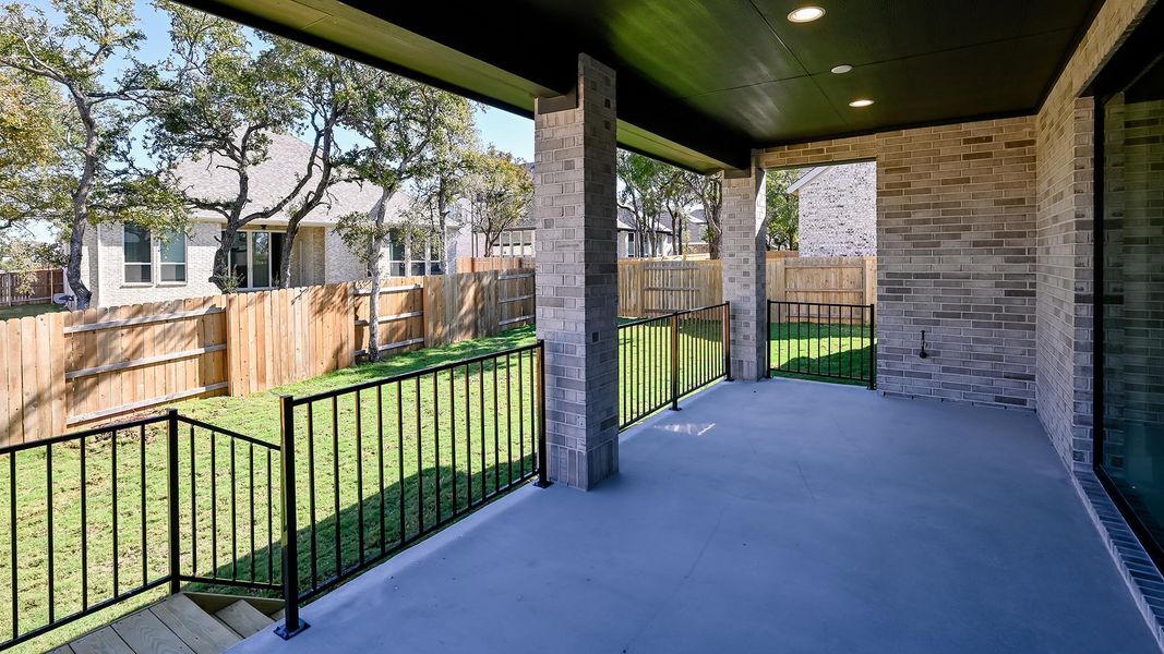 Exterior details and patio area of a home in 6 Creeks 60', Kyle (Image 4). Exterior details and patio area of a home in 6 Creeks 60', Kyle (Image 4).