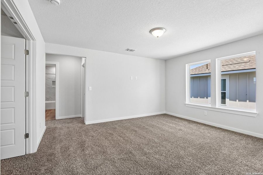 Image 28 of a home in Highland Ridge.