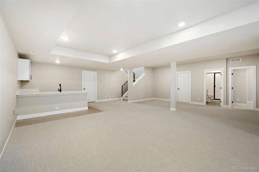 Spacious, unfurnished interior of a new home in Kitchel Lake at Serratoga Falls, Timnath (Image 13).