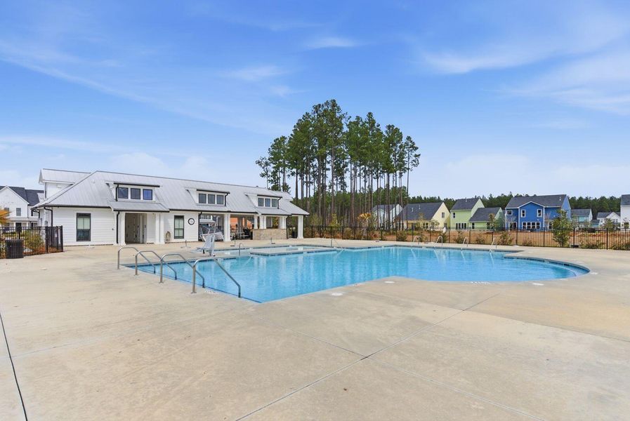 Community amenities in , Ravenel (Image 31).