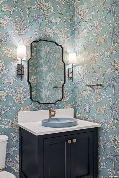 Image 83 of a home in .