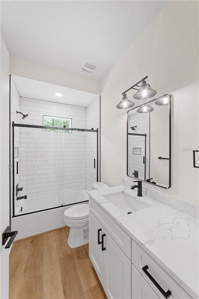 Furnished interior view inside a new home in , Webster (Image 18).
