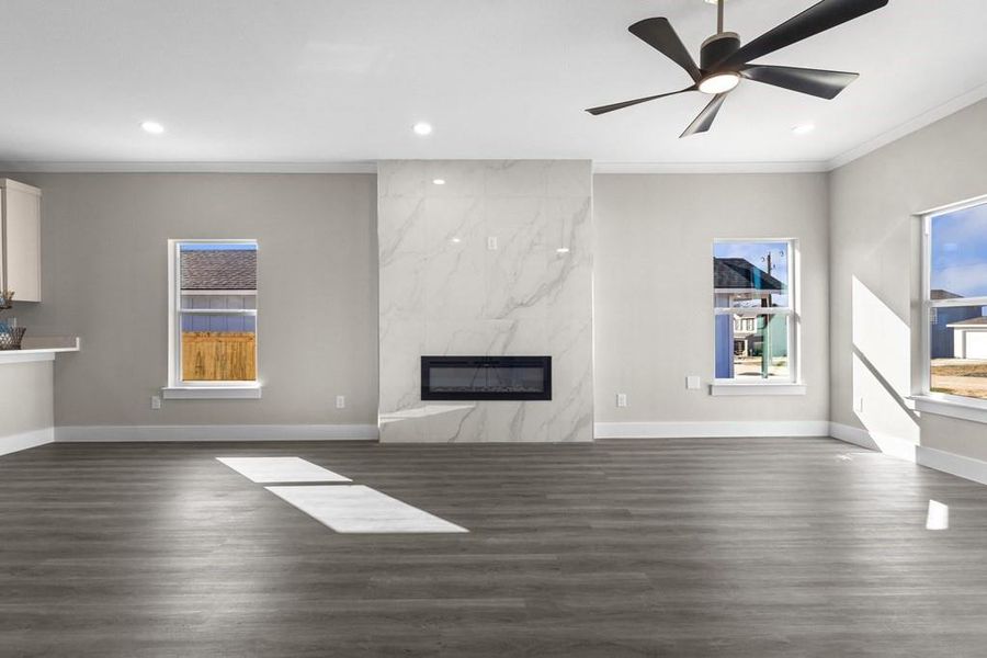 Spacious, unfurnished interior of a new home in , Mabank (Image 17).