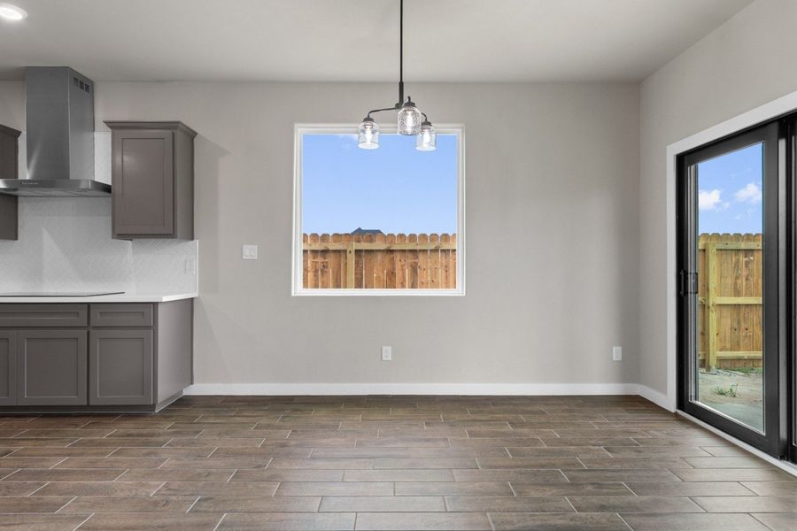 Representative unfurnished interior of a home built from the Sophora by Hakes Brothers in Paloma Ranch, Harlingen (Image 12).