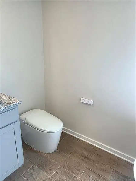 Image 21 of a home in Creekbend Overlook. Image 21 of a home in Creekbend Overlook.