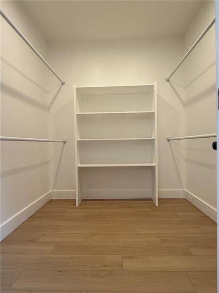 Spacious, unfurnished interior of a new home in , Calhoun (Image 14).