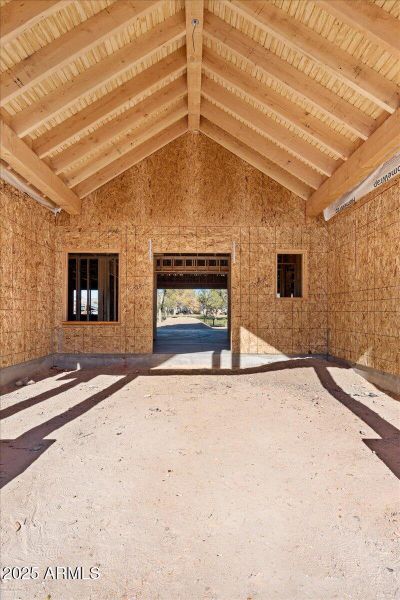 07-Front Patio 07-Front Patio