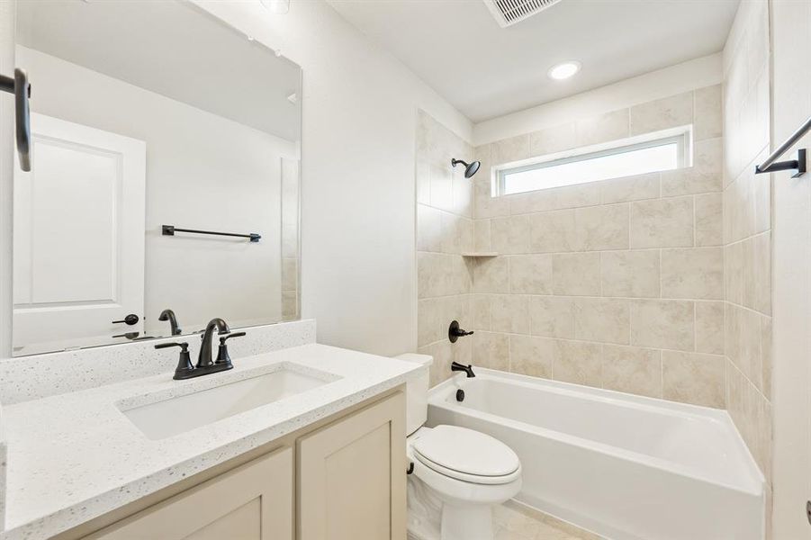 Furnished interior view inside a new home in Homestead at Daniel Farms Phase 2, DeSoto (Image 16). Furnished interior view inside a new home in Homestead at Daniel Farms Phase 2, DeSoto (Image 16).