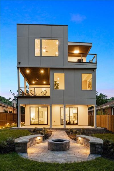 Front exterior of a new home in , Atlanta, GA, highlighting curb appeal (Image 2). Front exterior of a new home in , Atlanta, GA, highlighting curb appeal (Image 2).