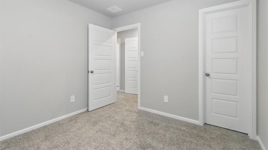 Spacious, unfurnished interior of a new home in Orchard Village, Fort Worth (Image 29). Spacious, unfurnished interior of a new home in Orchard Village, Fort Worth (Image 29).