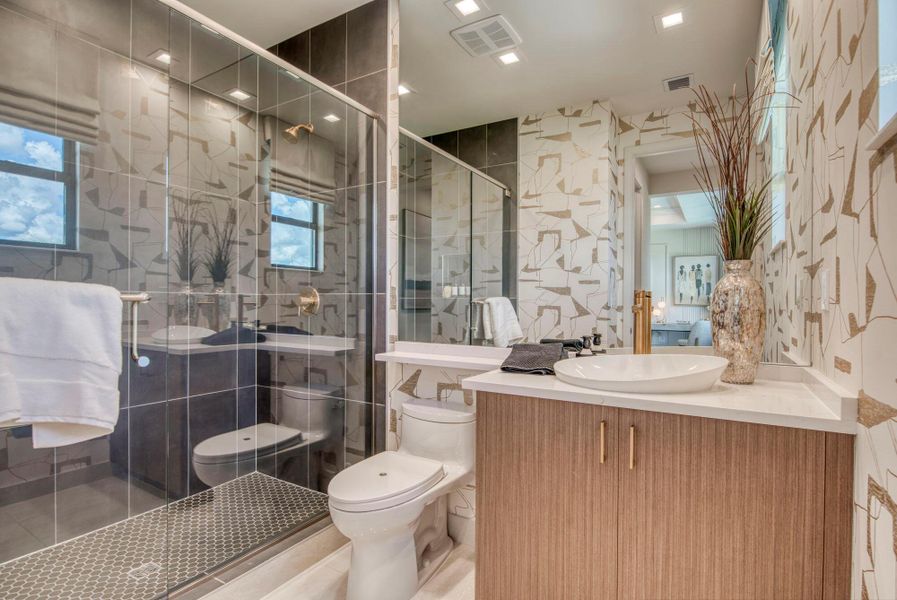 Furnished interior view inside a new home in Apex at Avenir, Palm Beach Gardens (Image 40).