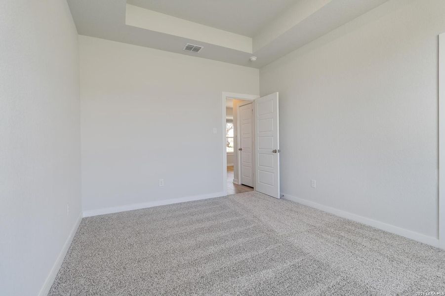 Spacious, unfurnished interior of a new home in Lonesome Dove, San Antonio (Image 30). Spacious, unfurnished interior of a new home in Lonesome Dove, San Antonio (Image 30).