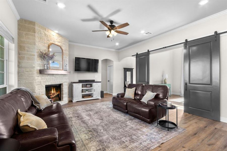 Furnished interior view inside a new home in , Robinson (Image 11). Furnished interior view inside a new home in , Robinson (Image 11).