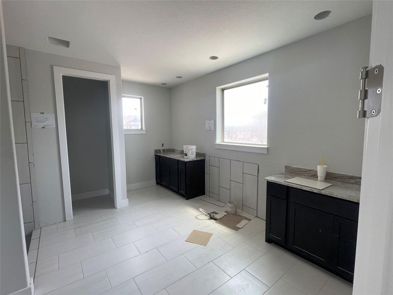 Furnished interior view inside a new home in Leander Estates, Leander (Image 5).
