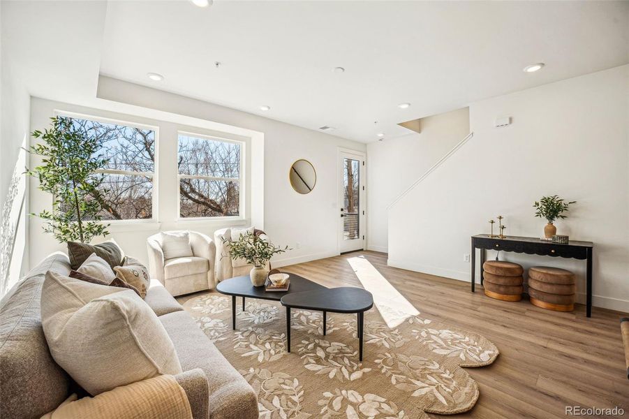 Furnished interior view inside a new home in , Lakewood (Image 24).