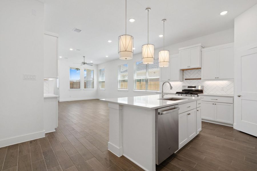 Furnished interior view inside a new home in Emory Glen, Magnolia (Image 14).