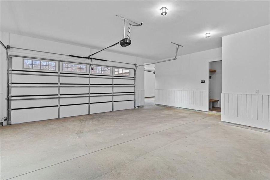 Spacious, unfurnished interior of a new home in , Loganville (Image 35).