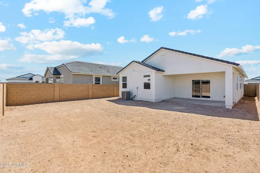 Puffin backyard - Copy Puffin backyard - Copy