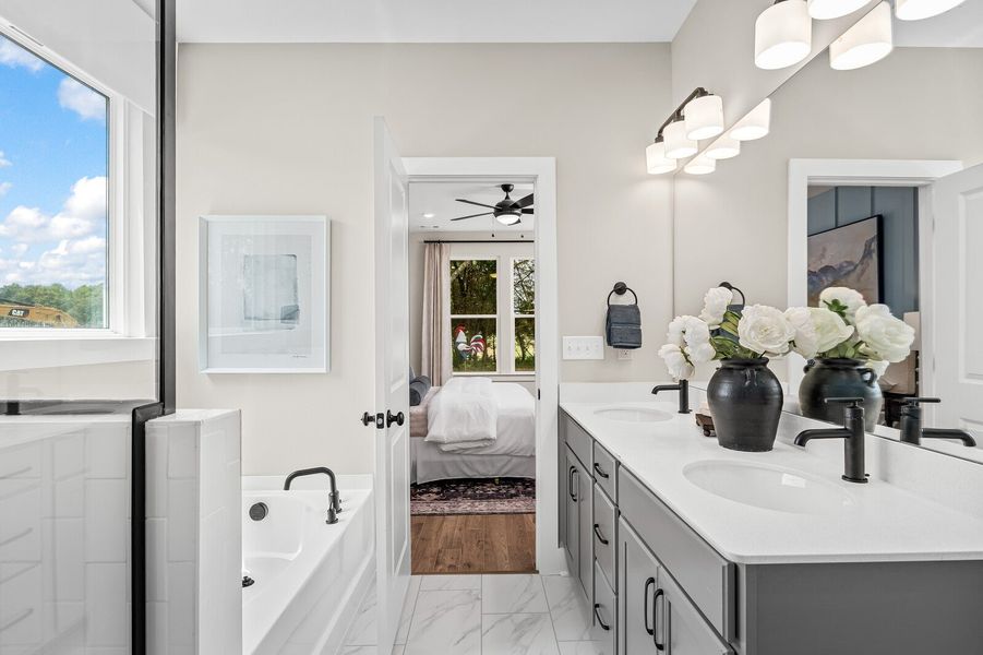 1402 CHARLES  DR, Chapel Hill, TN.  - Slide 31