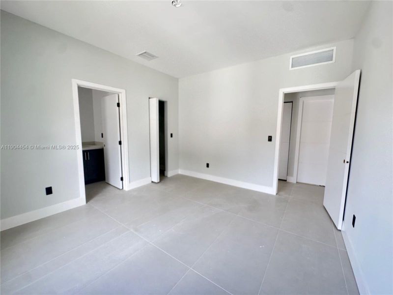 Spacious, unfurnished interior of a new home in , Hallandale Beach (Image 6). Spacious, unfurnished interior of a new home in , Hallandale Beach (Image 6).